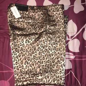 Banana republic cheetah print pants never worn!